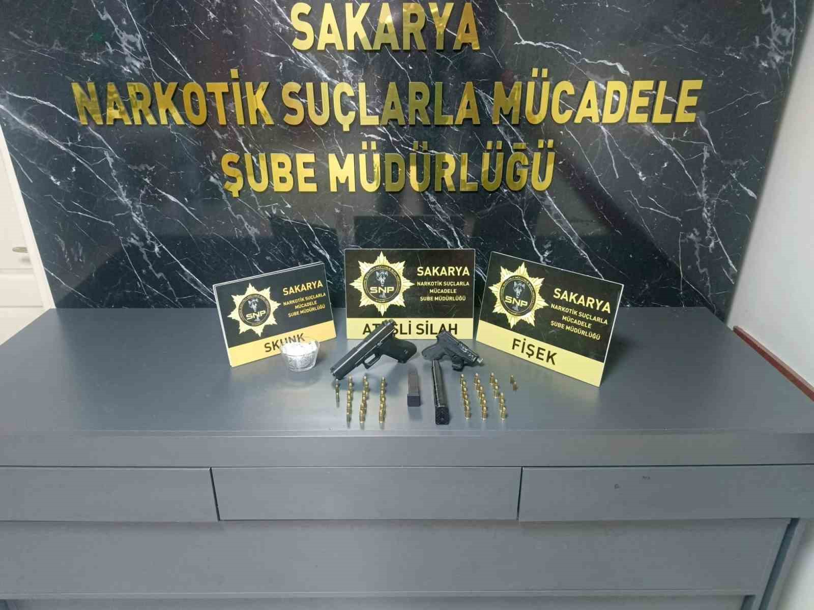 Polisten iki ilçede uyuşturucu operasyonu: 2 tutuklama
