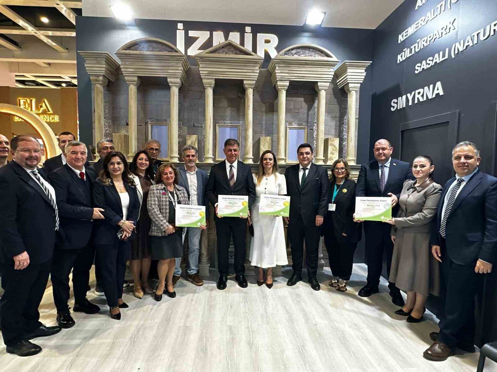 İzmir ITB Berlin&rsquo;den 4 sertifika ve 1 &ouml;d&uuml;lle d&ouml;nd&uuml;
