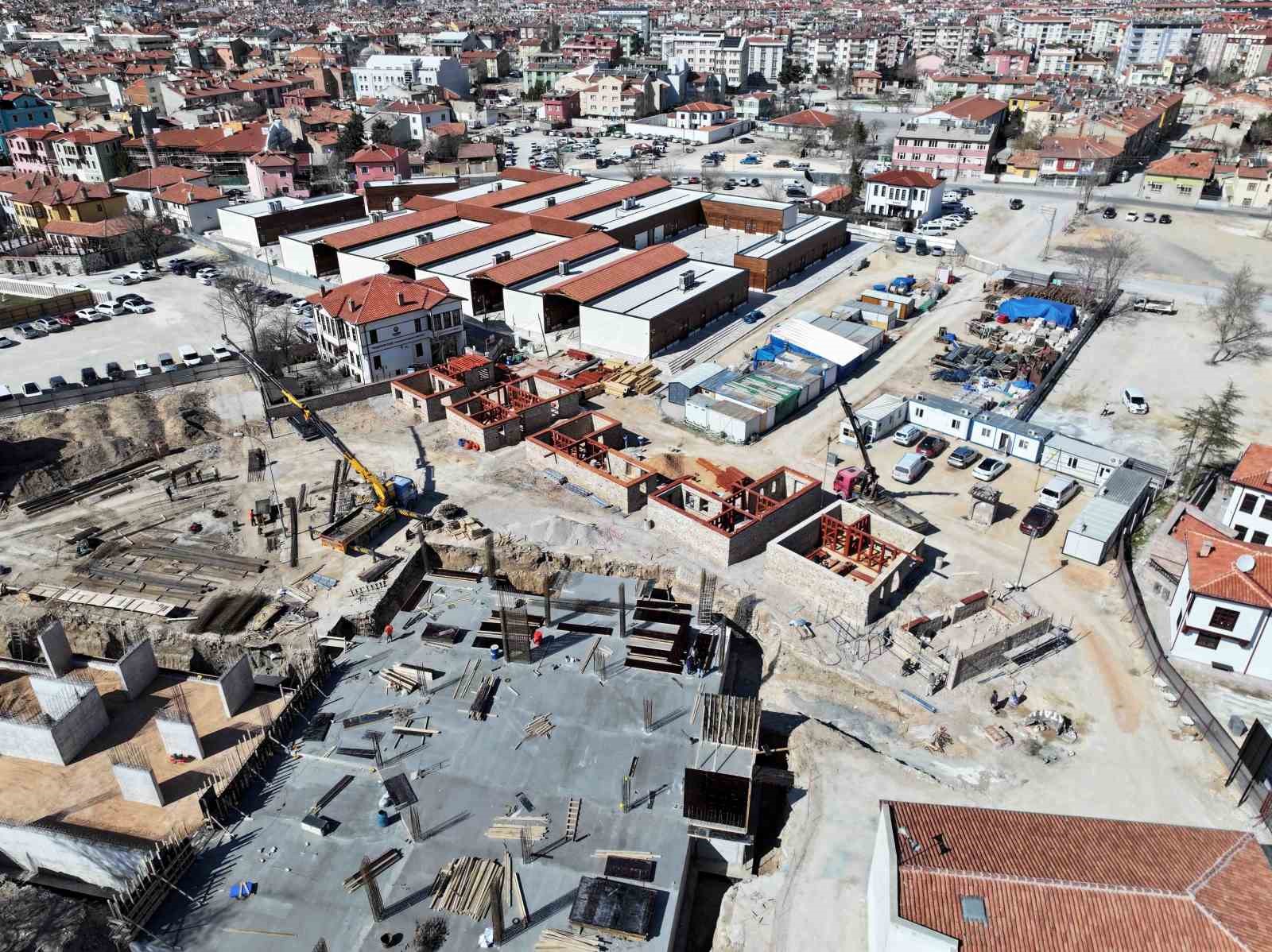 Karatay&rsquo;dan her adımda bir yatırım
