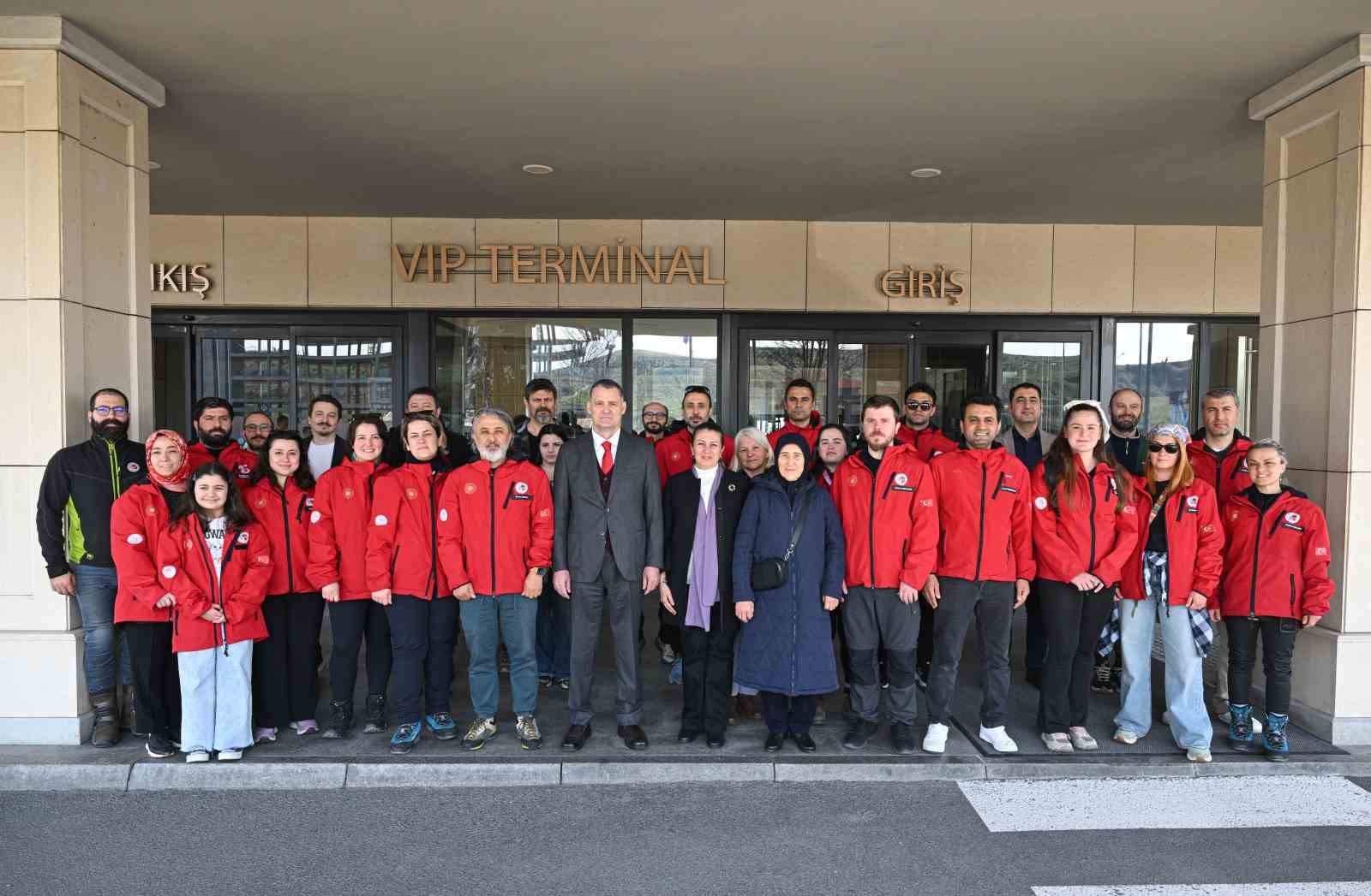 10. Ulusal Antarktika Bilim Seferi tamamlandı, T&uuml;rk bilim insanları yurda d&ouml;nd&uuml;
