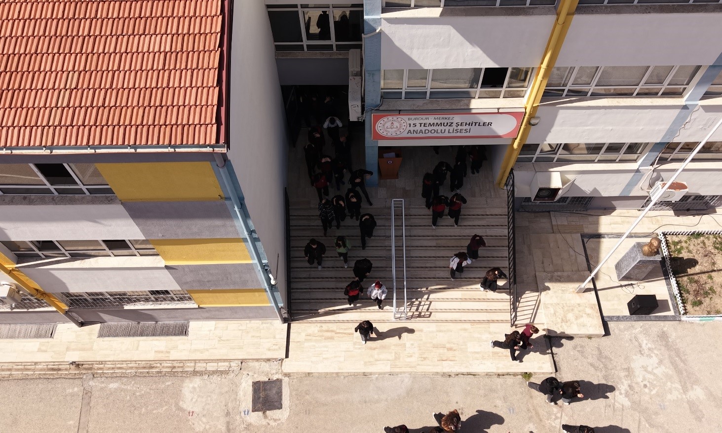 Burdur&rsquo;da ger&ccedil;eğini aratmayan deprem tatbikatı
