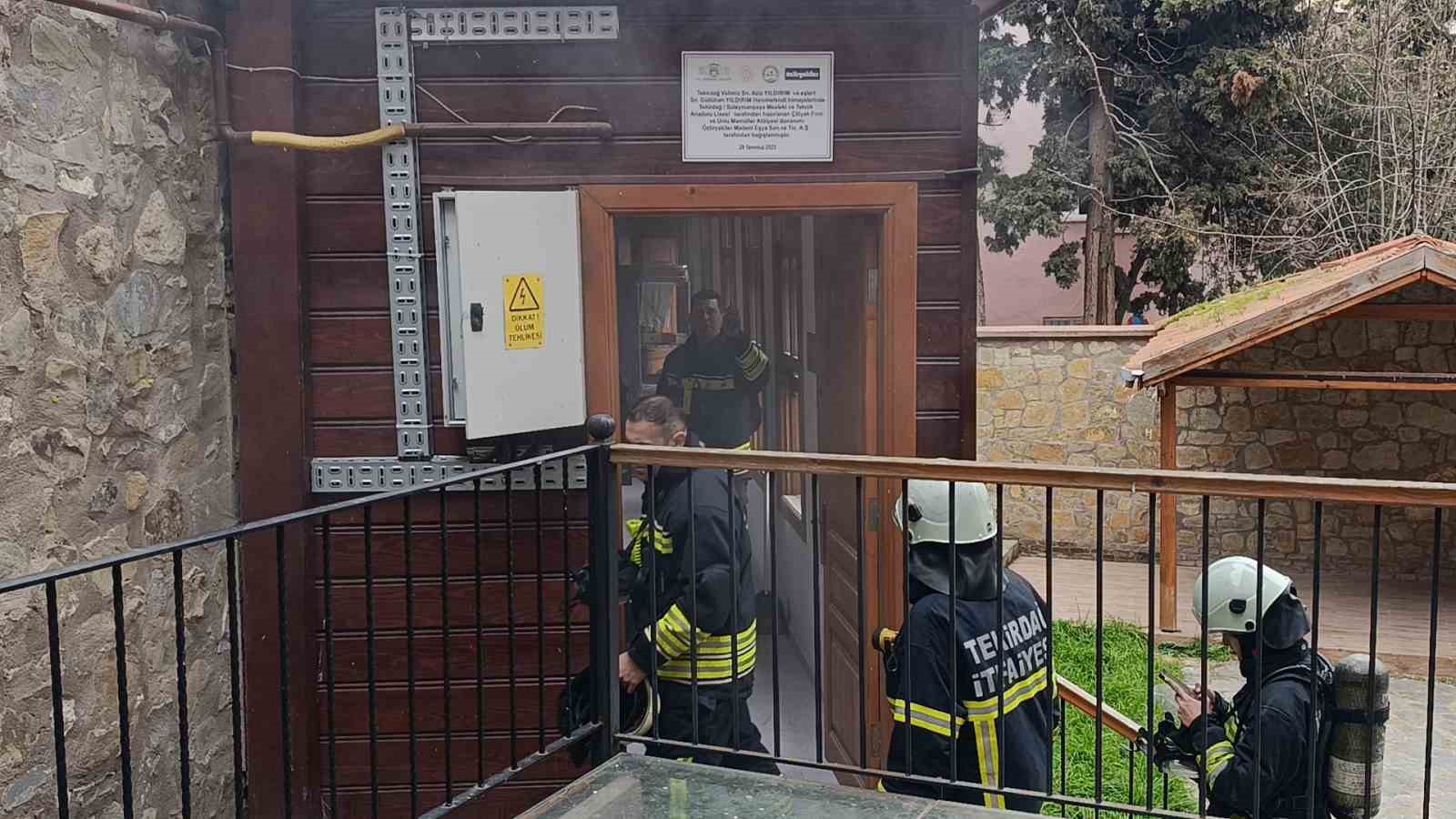 Tekirdağ&rsquo;da fırında yangın paniği
