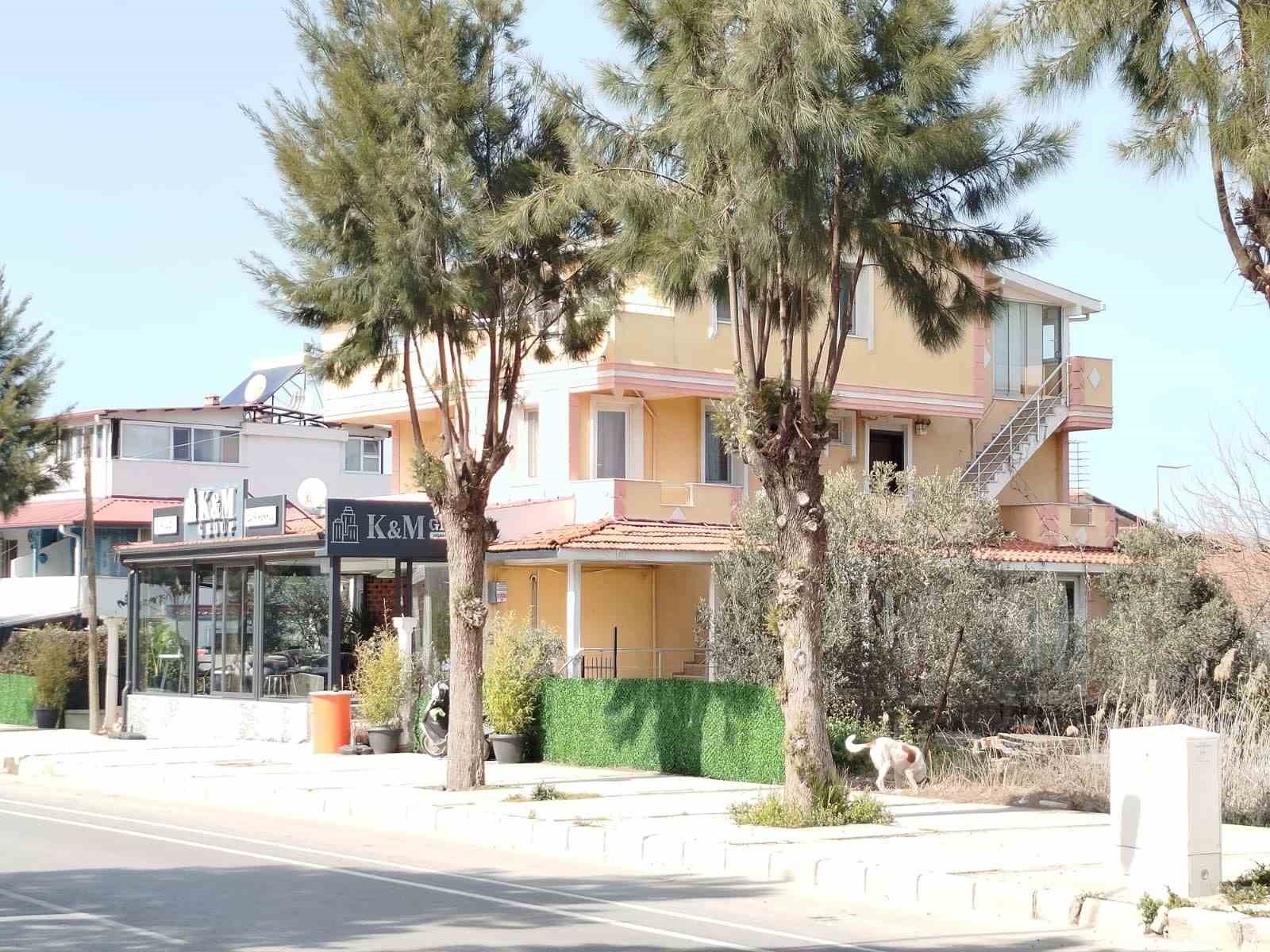 İzmir&rsquo;de kiracısının oğlunu &ouml;ld&uuml;ren ev sahibi tutuklandı
