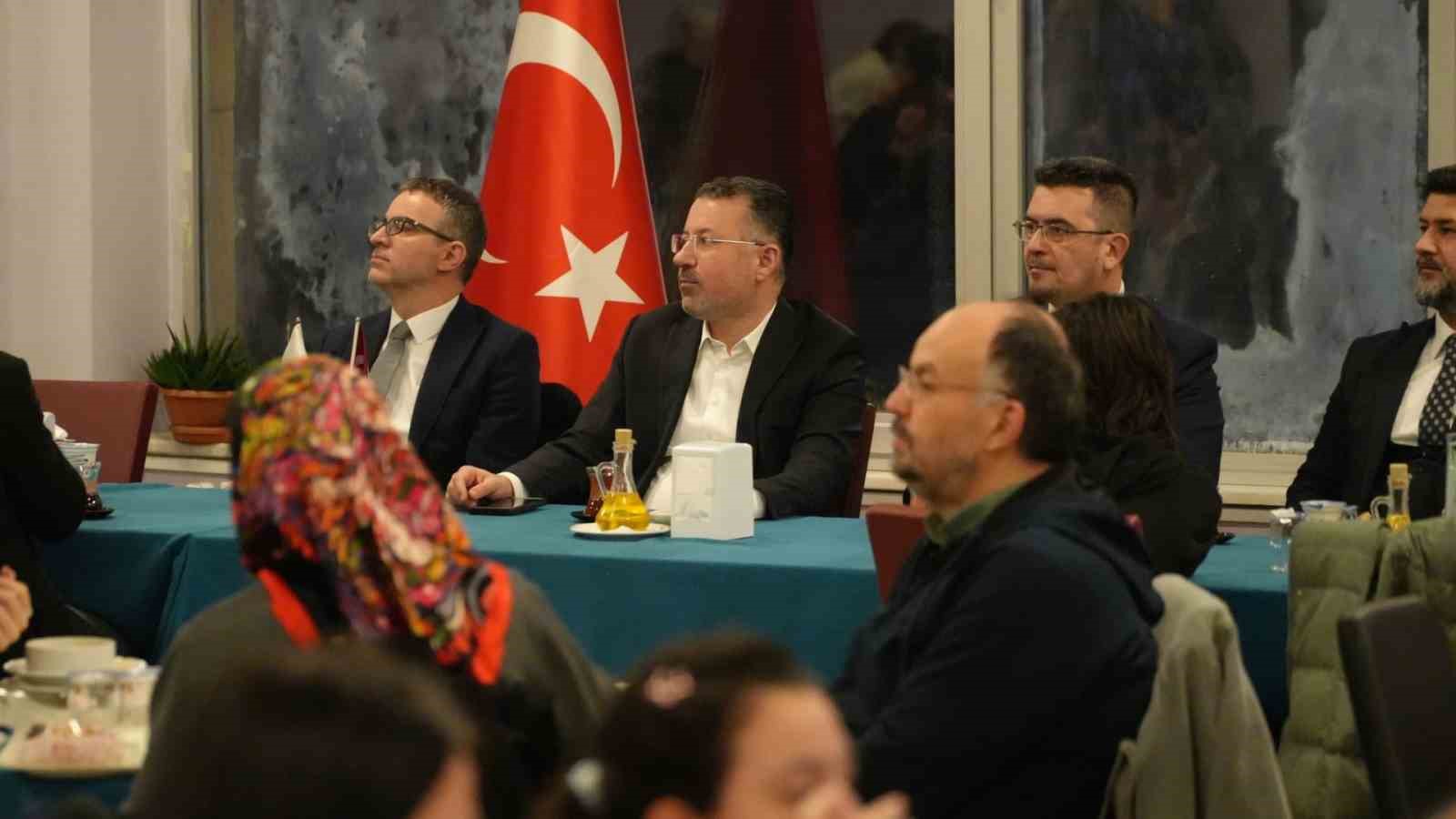 Rekt&ouml;r Kırışık: "KAPGEM T&uuml;rkiye&rsquo;de &ccedil;ığır a&ccedil;an bir model haline geldi"
