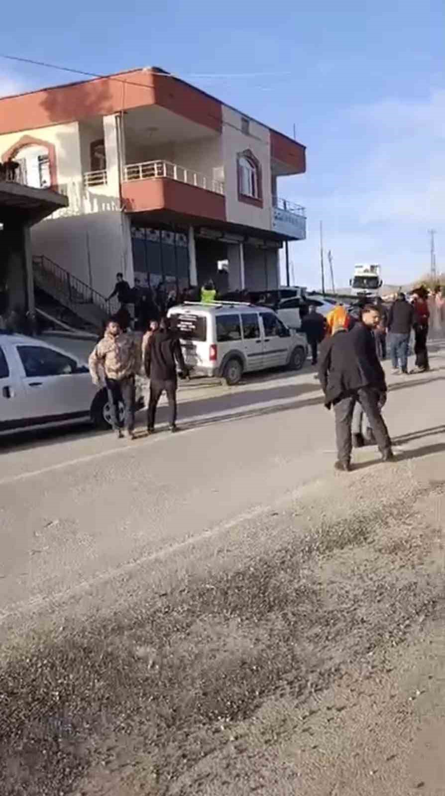 Mardin’de iki grup arasında sopalı kavga: 7 kişi yaralandı