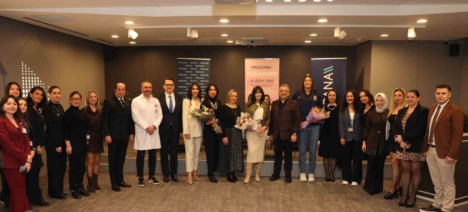 "Başarının Kadın Hali" s&ouml;yleşisi ile spor ve sanat d&uuml;nyası bir araya geldi
