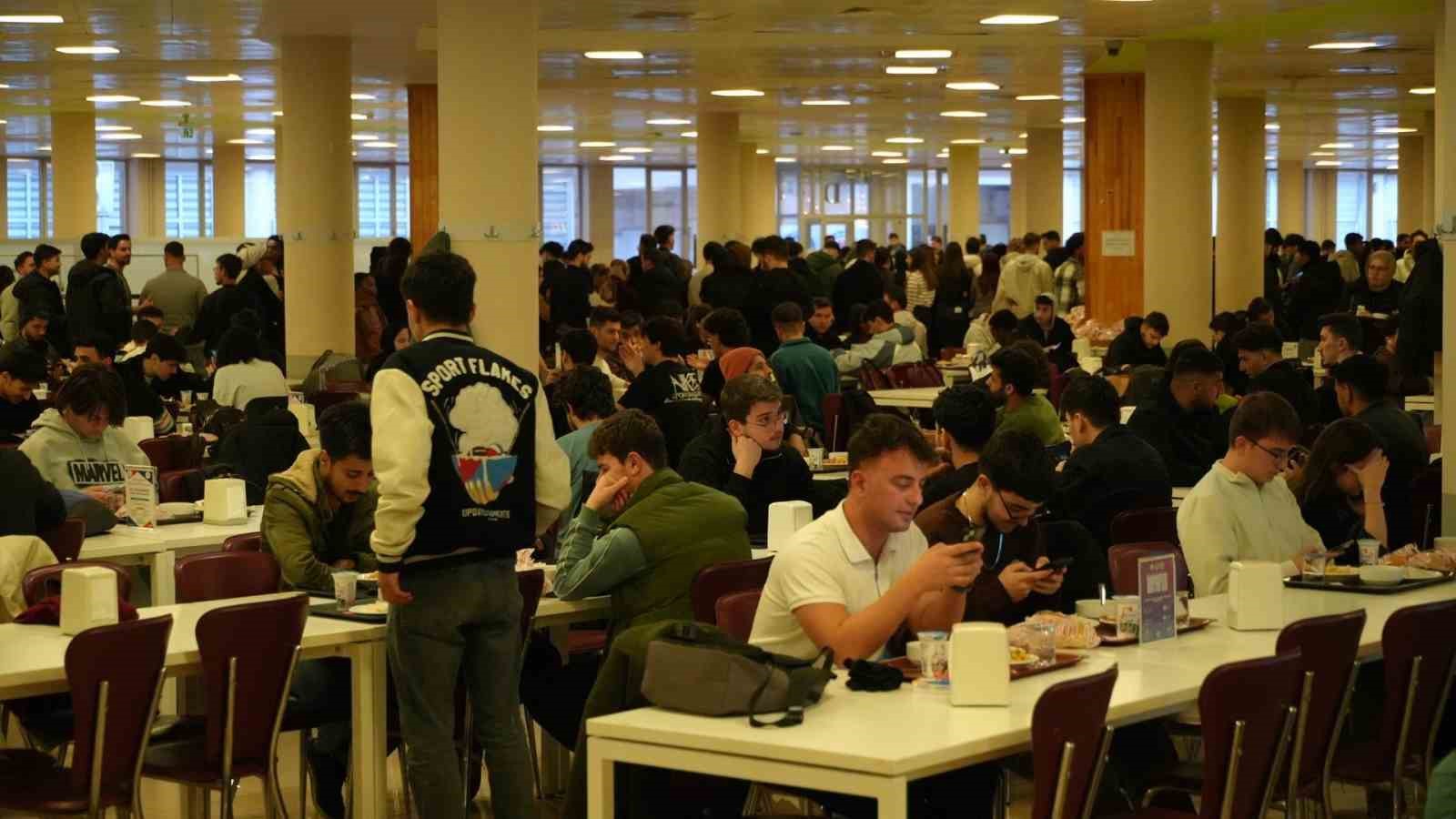 Karab&uuml;k &Uuml;niversitesinde T&uuml;rkiye Y&uuml;zyılı ve &Ouml;zbekistan iftarı
