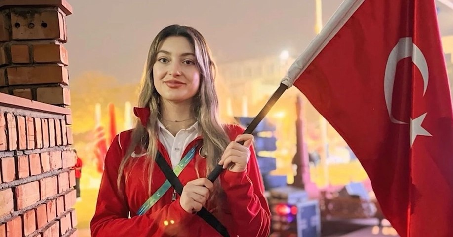 ET&Uuml;&rsquo;l&uuml; Damla K&ouml;se Avrupa Şampiyonasında altın madalya kazandı
