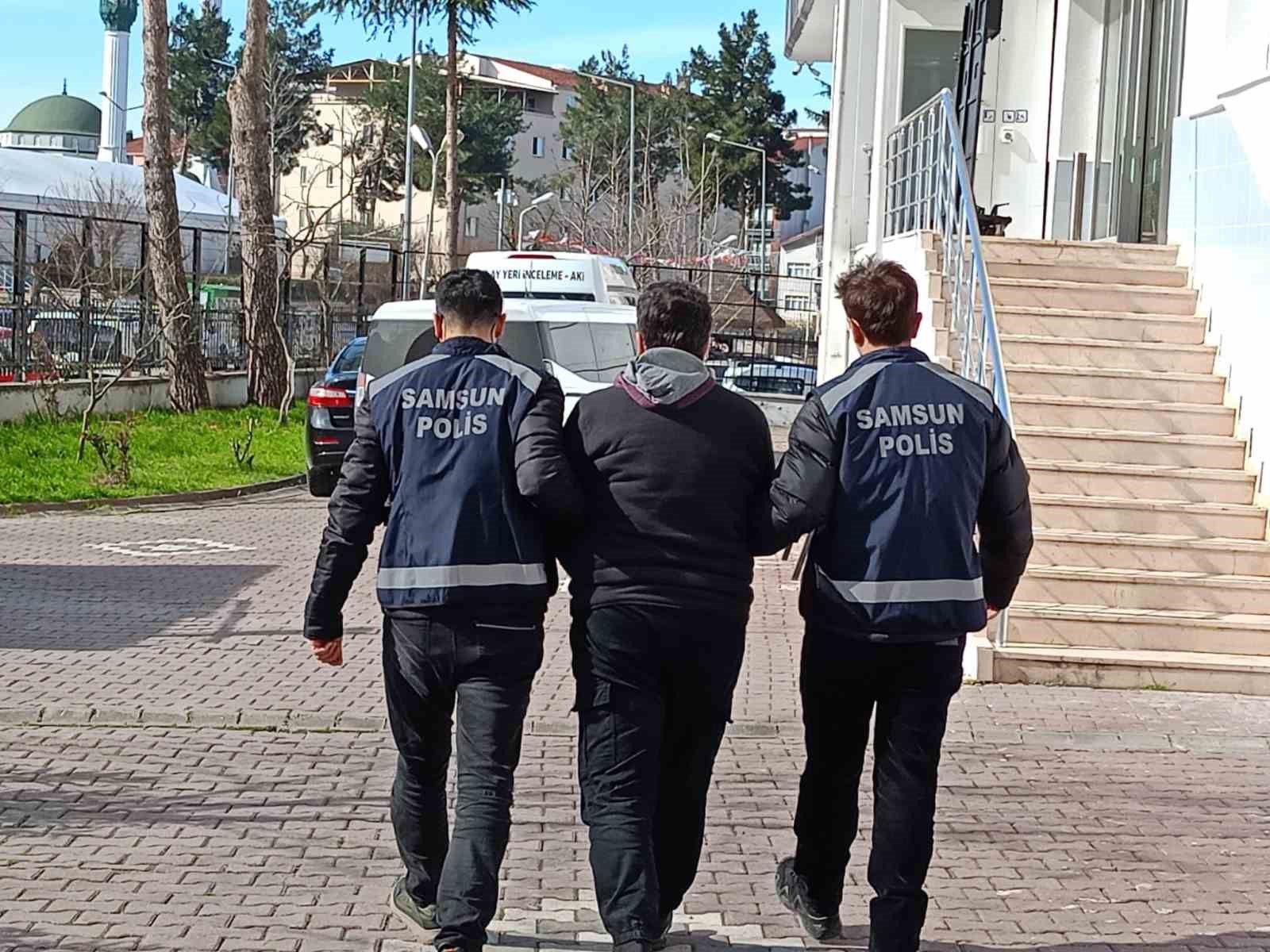 FET&Ouml;&rsquo;den aranan h&uuml;k&uuml;ml&uuml; Bafra&rsquo;da yakalandı
