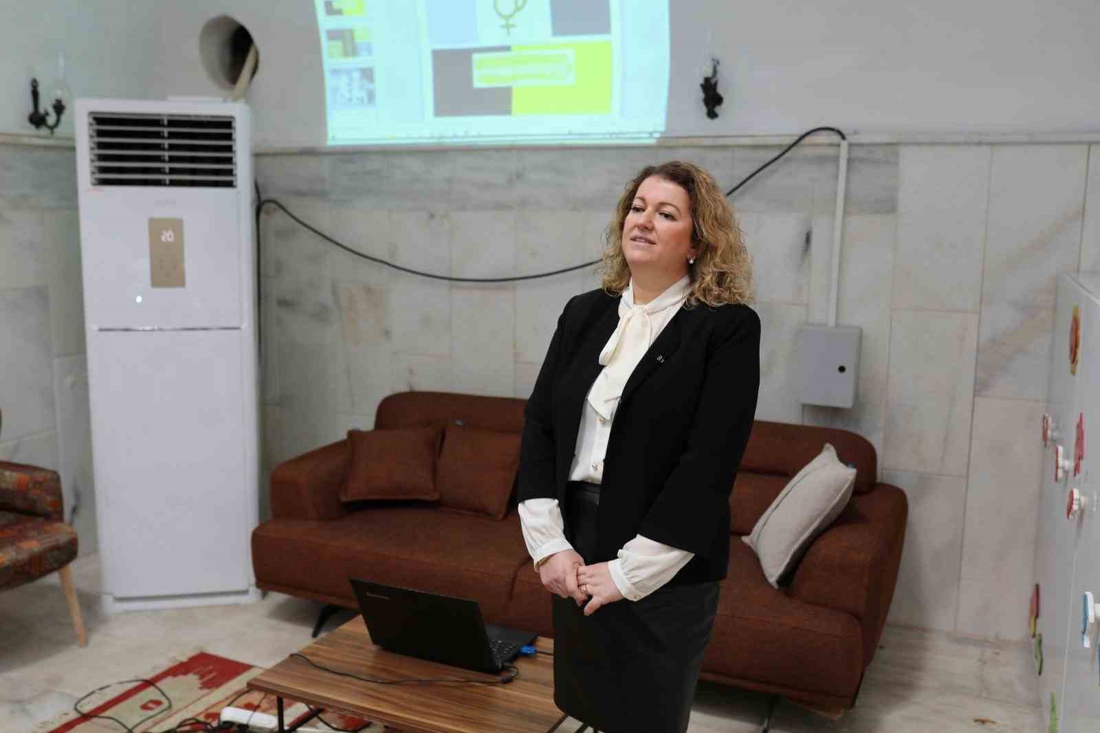 Gemlik Belediyesi&rsquo;nden 8 Mart&rsquo;a &ouml;zel kadın hakları
