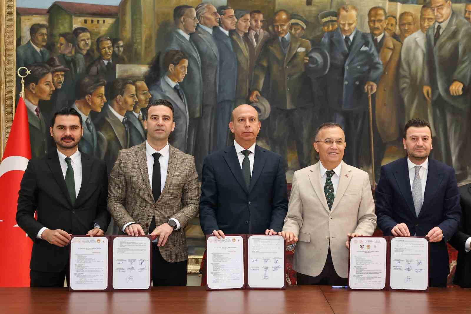 Gaziantep FK ma&ccedil;larında "Amat&ouml;rler ve Aile Trib&uuml;n&uuml;" d&ouml;nemi
