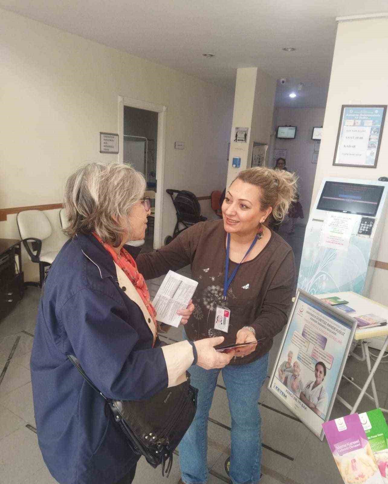 İzmir&rsquo;de &rsquo;Ramazanda Sağlık Programı&rsquo; etkinlikleri başladı
