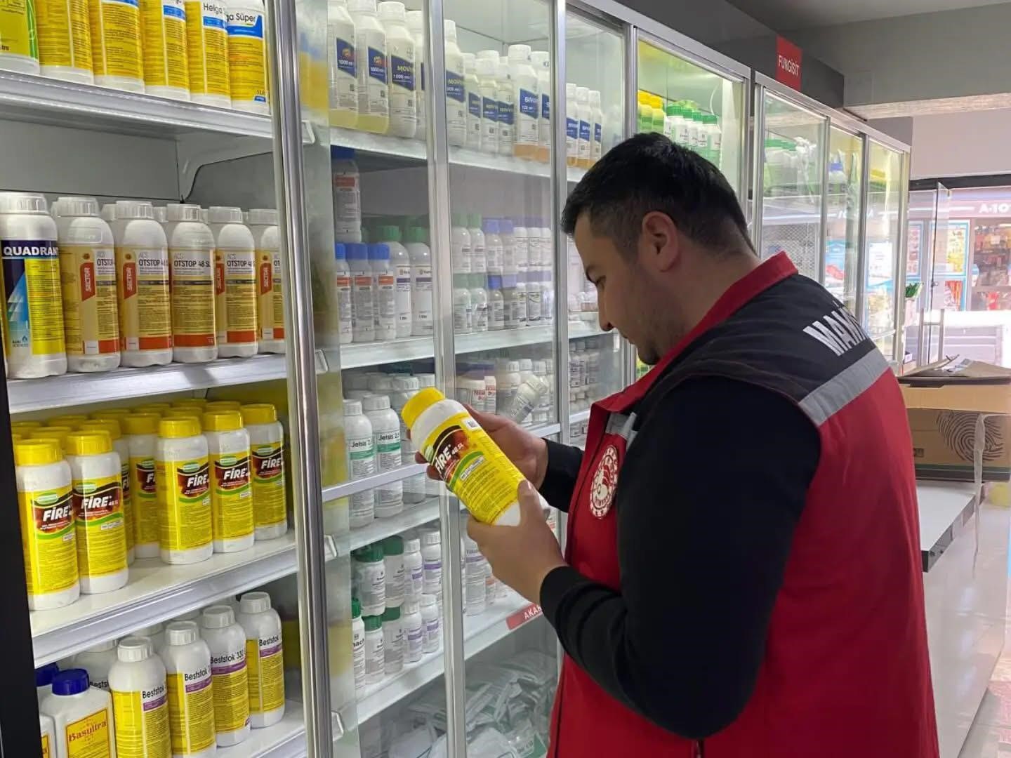 Sarıg&ouml;l&rsquo;de g&uuml;bre ve zirai ila&ccedil; satış noktaları denetlendi
