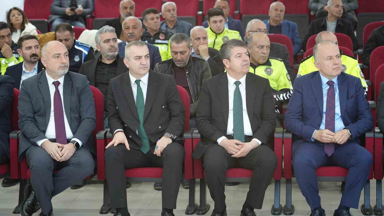 Adıyaman&rsquo;ın ulaşım geleceği planlanıyor
