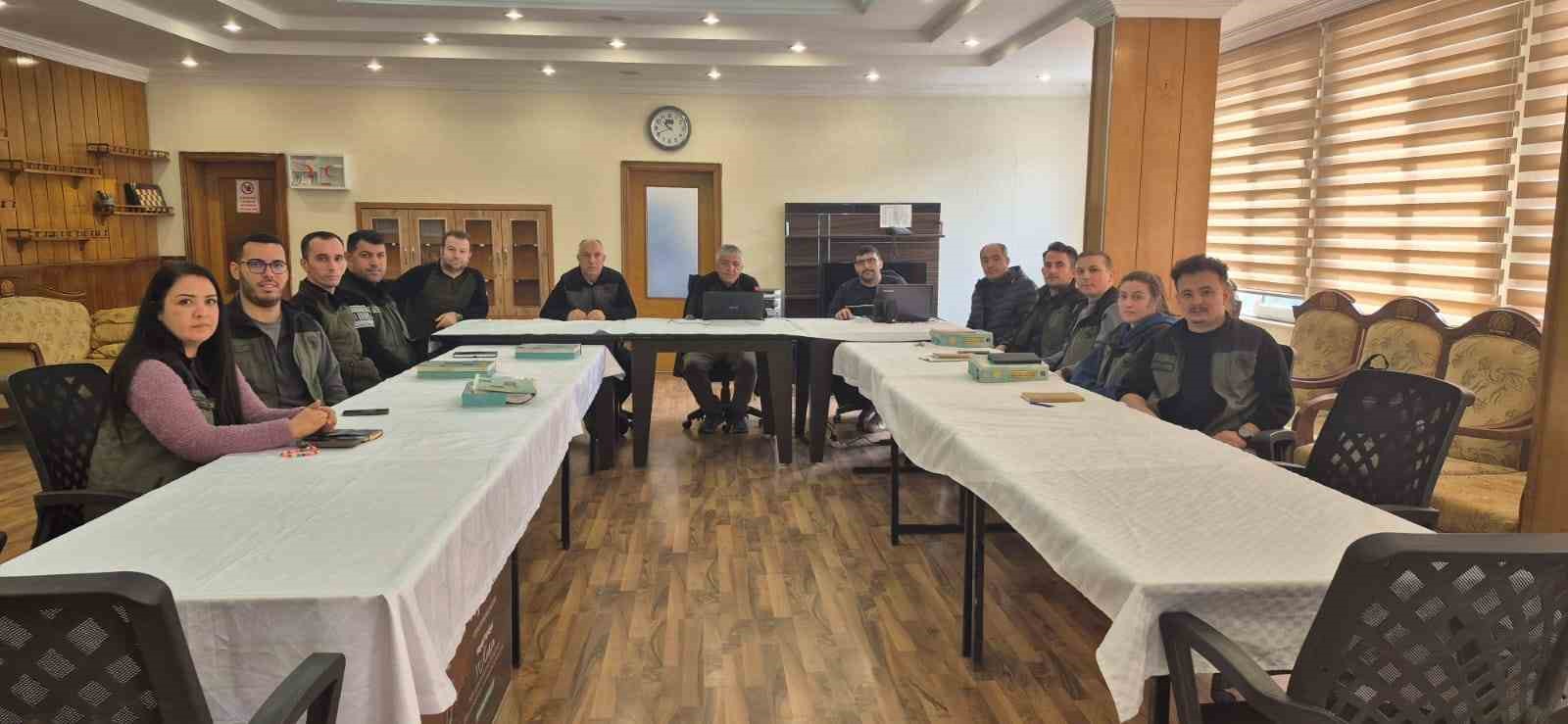 K&uuml;tahya&rsquo;da orman m&uuml;hendislerine amenajman eğitimi
