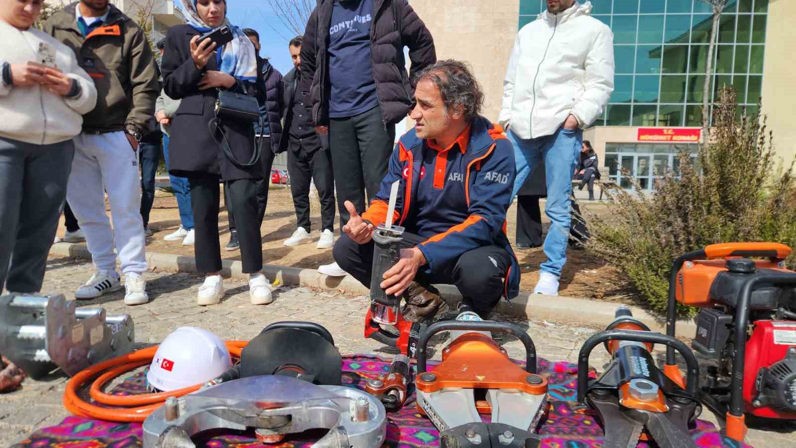 Deprem Haftası&rsquo;nda Tunceli&rsquo;de afet farkındalığı seferberliği
