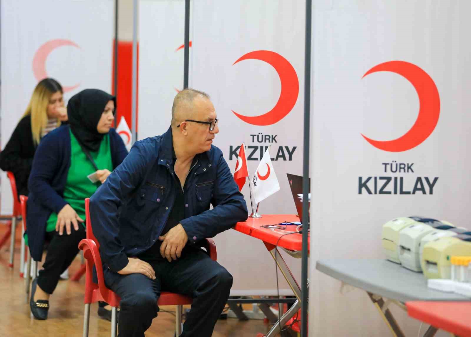 T&uuml;rk Kızılay&rsquo;dan iftar sonrası kan bağış daveti
