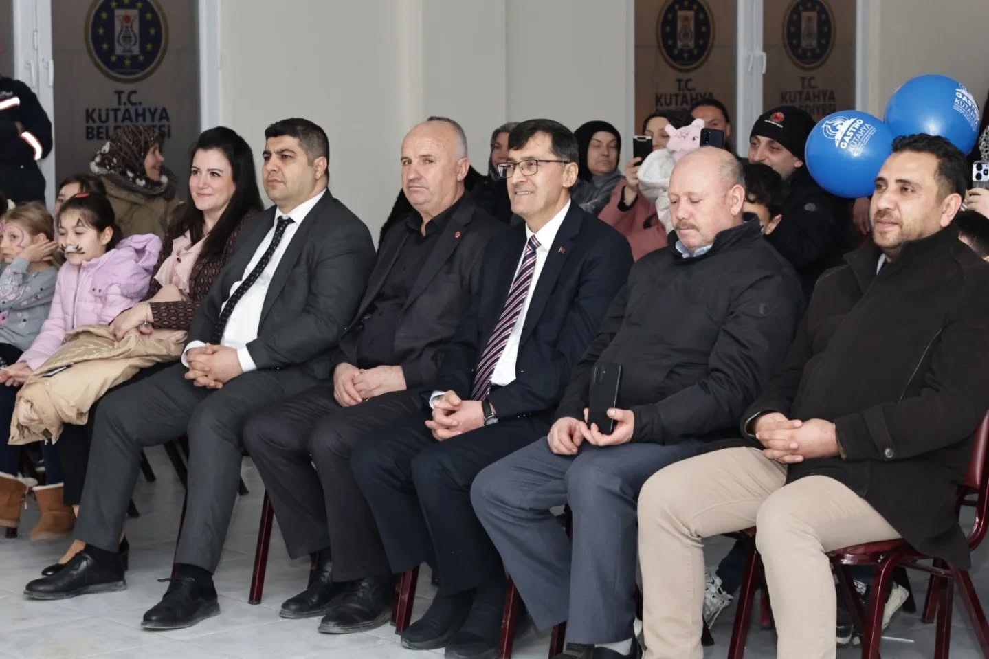 K&uuml;tahya&rsquo;da mahallelerde Ramazan coşkusu
