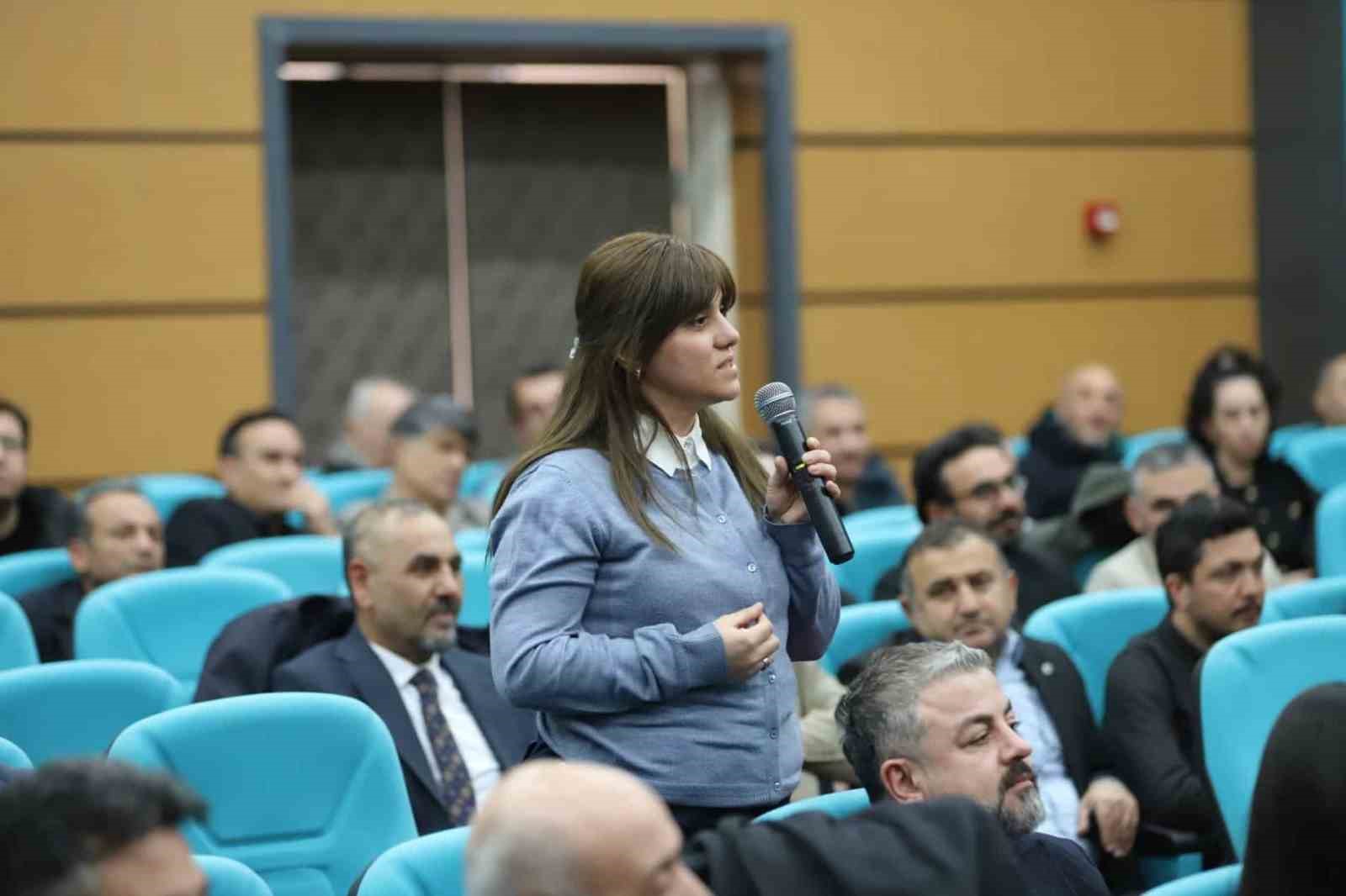 Sivas&rsquo;ta eğitim alanında y&uuml;r&uuml;t&uuml;len &ccedil;alışmalar ele alındı
