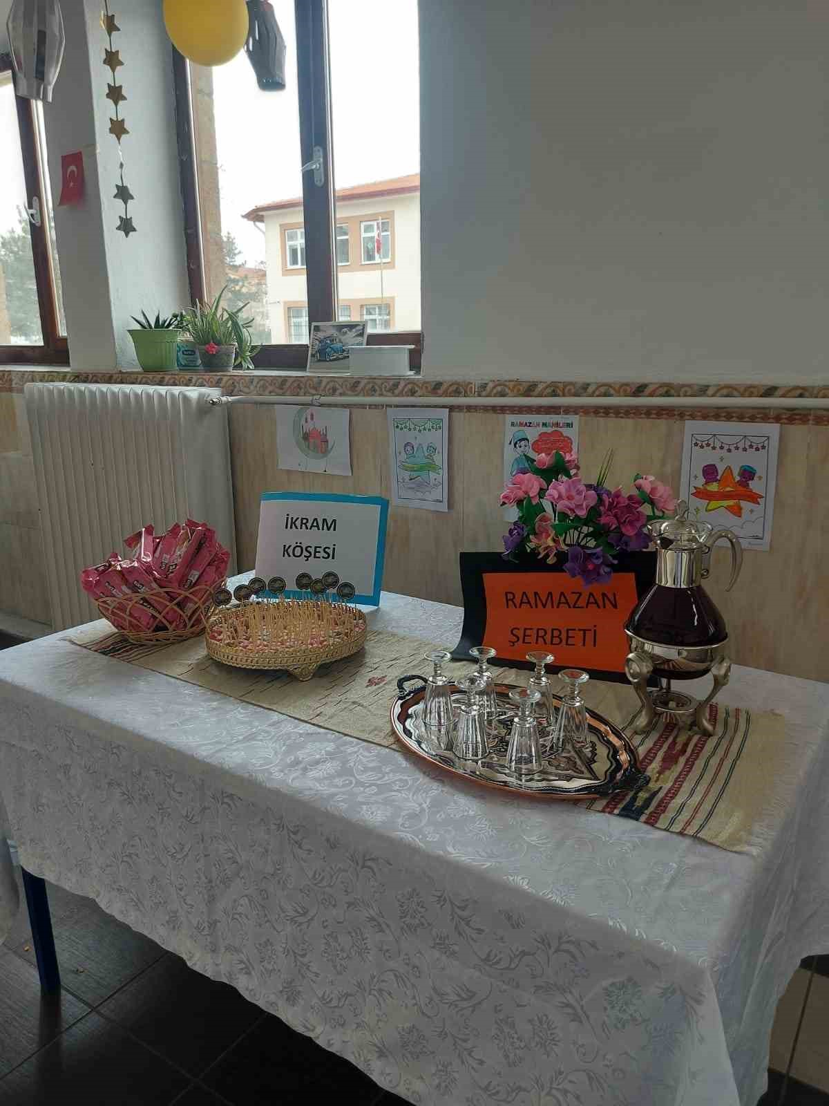 Niğde&rsquo;de &rsquo;Maarifin Kalbinde Ramazan&rsquo; buluşması
