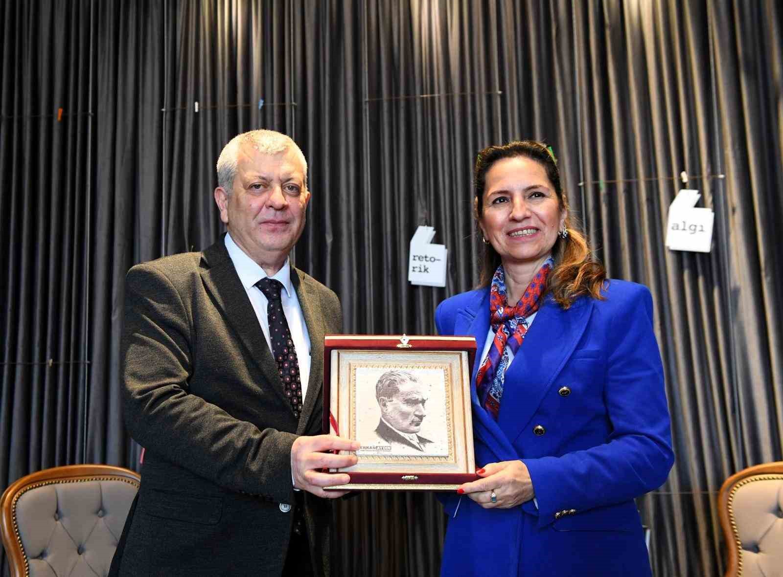 Osmangazi&rsquo;de 8 Mart&rsquo;a &ouml;zel medya buluşması
