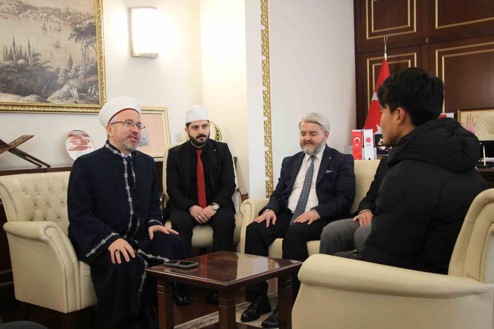 Japon gezgin Gaziantep&rsquo;te m&uuml;sl&uuml;man oldu
