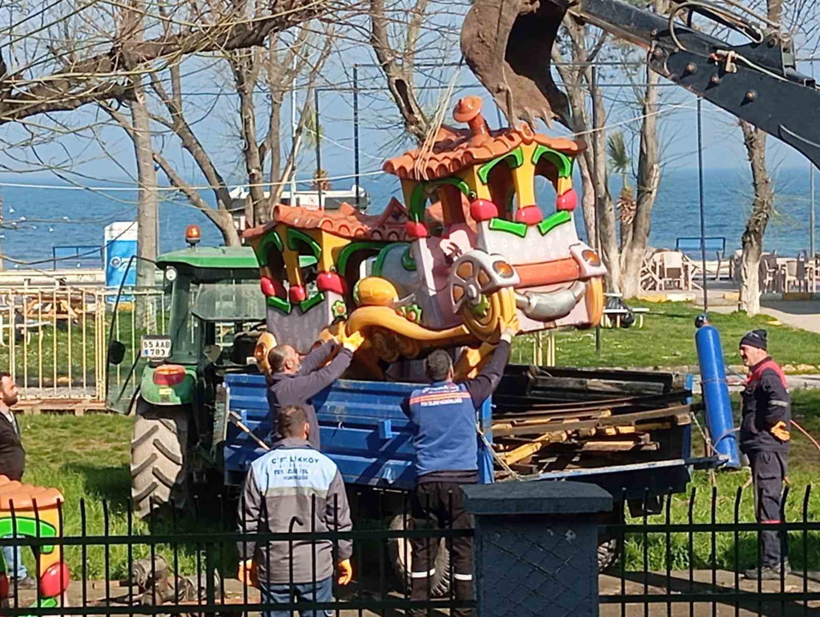 &Ccedil;iftlikk&ouml;y Belediyesi&rsquo;nin işgaliye bedelini 23 gram altın karşılığı aldığı iddiası
