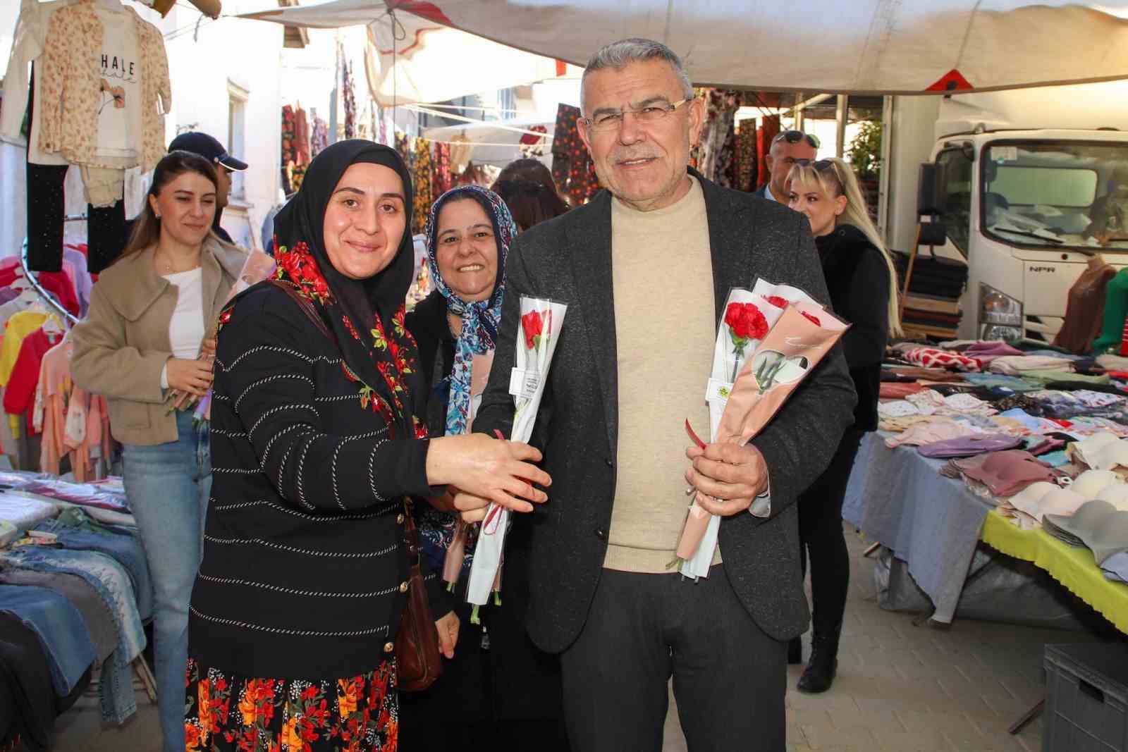 Başkan G&uuml;ler&rsquo;den kadınlara &ccedil;i&ccedil;ekli jest
