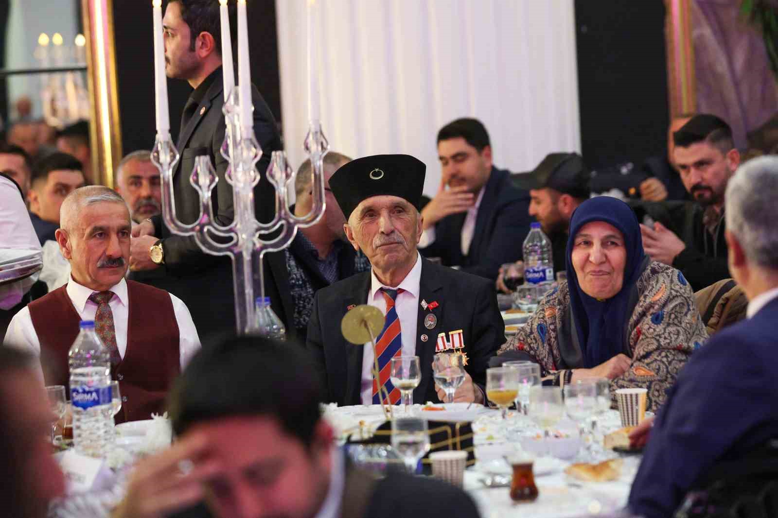 CHP Genel Başkanı &Ouml;zel: "Trump&rsquo;ın kurduğu d&uuml;zen, yeni d&uuml;nya d&uuml;zeni olamaz"
