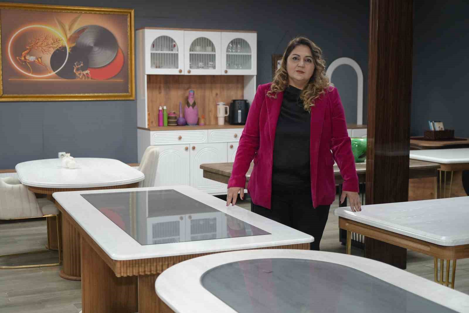 &rsquo;Kadın işi değil&rsquo; diyenlere inat &ouml;nce patron, sonra başkan oldu
