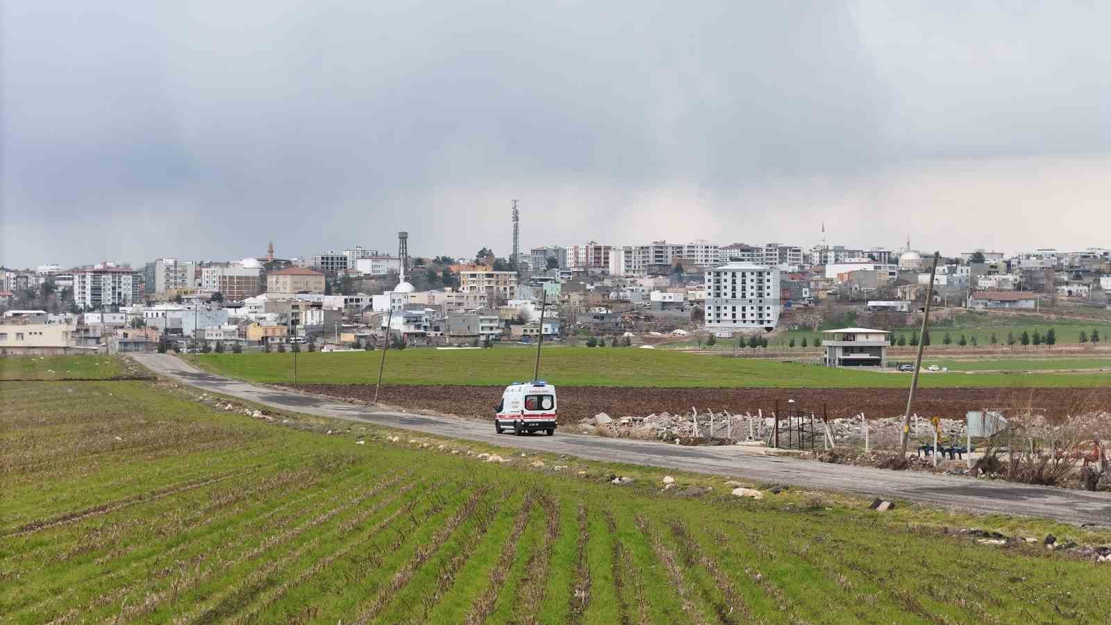 Diyarbakır&rsquo;ın tek kadın ambulans şof&ouml;r&uuml; 5 yıldır hayat kurtarmak i&ccedil;in zamanla yarışıyor

