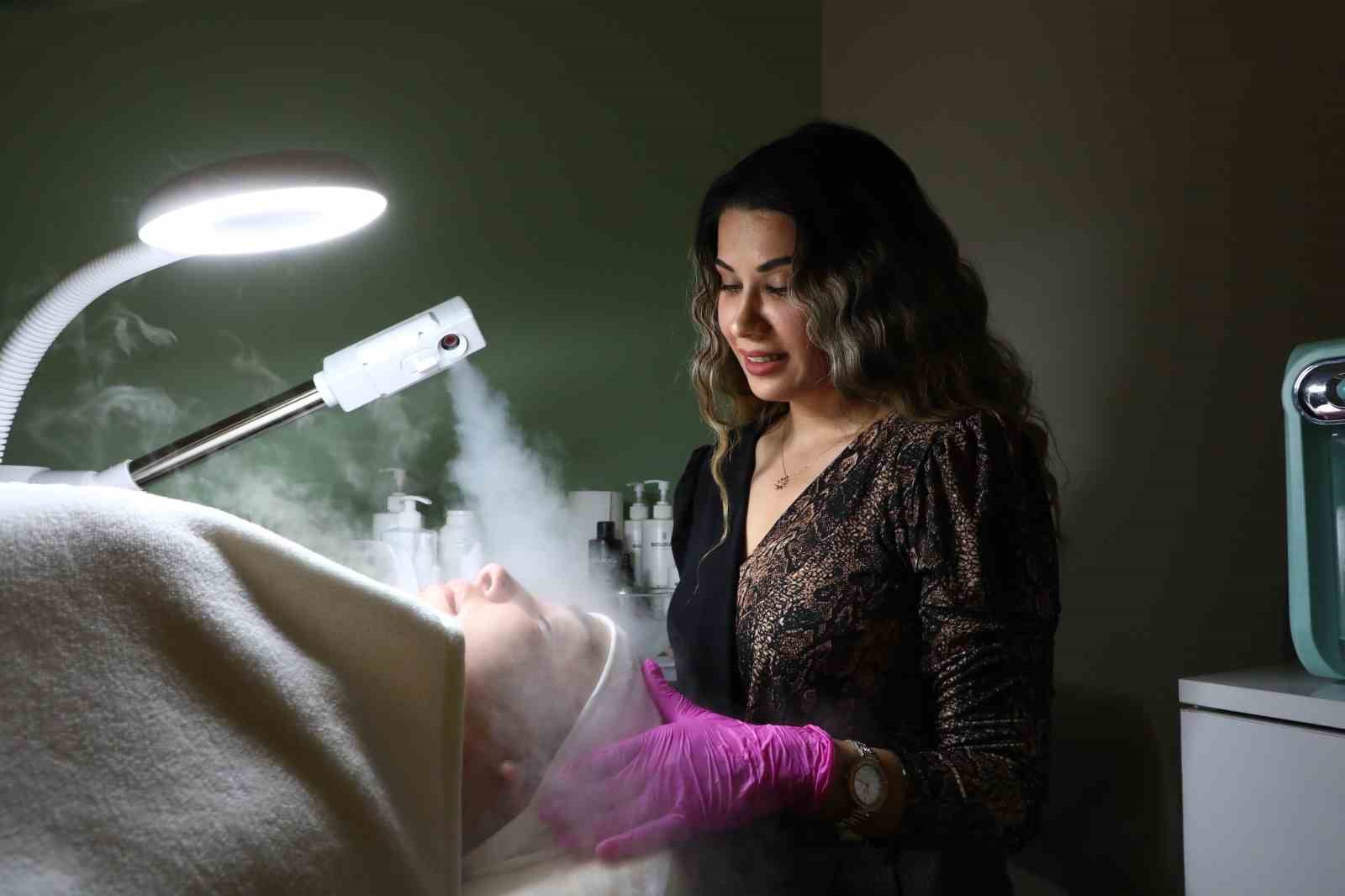 B&uuml;y&uuml;kşehir Belediyesi&rsquo;nin kadınlara y&ouml;nelik destekleri istihdama d&ouml;n&uuml;ş&uuml;yor
