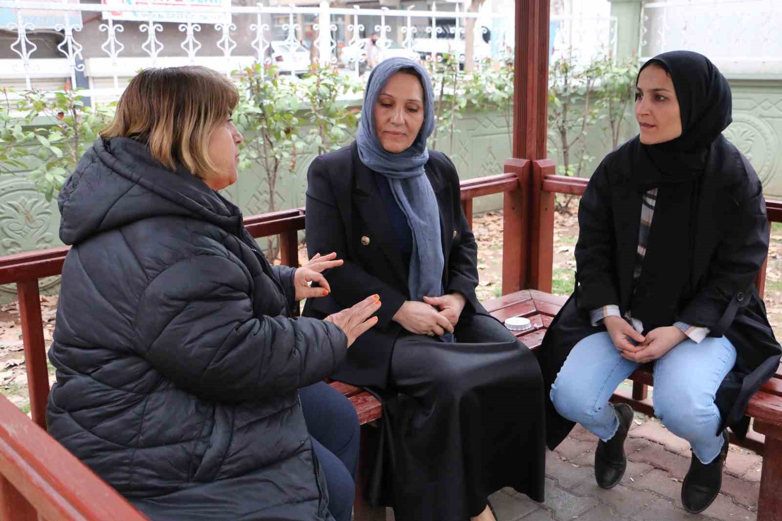 Diyarbakır’da kadın muhtarlardan 8 Mart Kadınlar Günü çağrısı: "Kadın cinayetleri son bulsun"