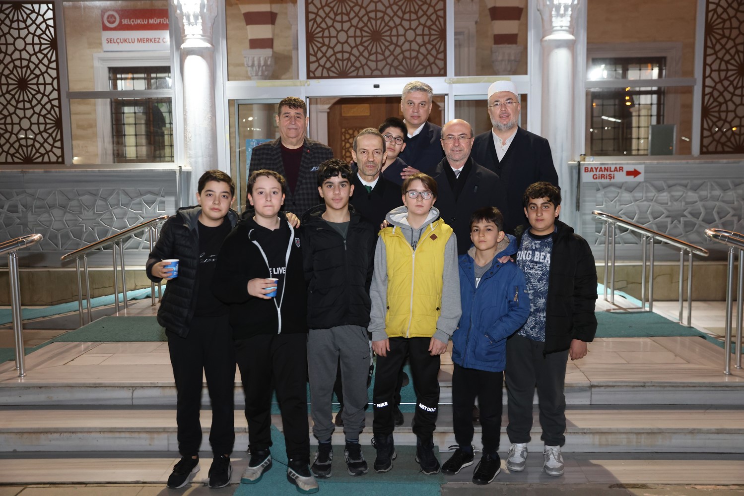 Sel&ccedil;uklu&rsquo;da Ramazan birlik ve beraberlik coşkusuyla yaşanıyor
