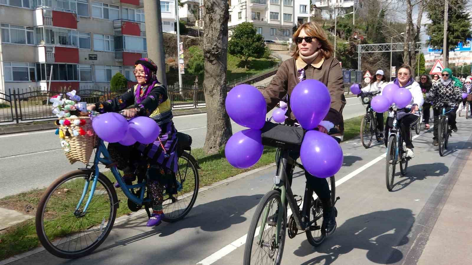 Ordu’da kadınlar 8 Mart dolayısıyla pedal çevirdi