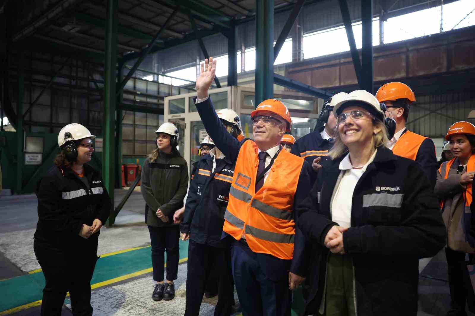 Başkan Bozbey&rsquo;den kadın emek&ccedil;ilerine anlamlı ziyaret
