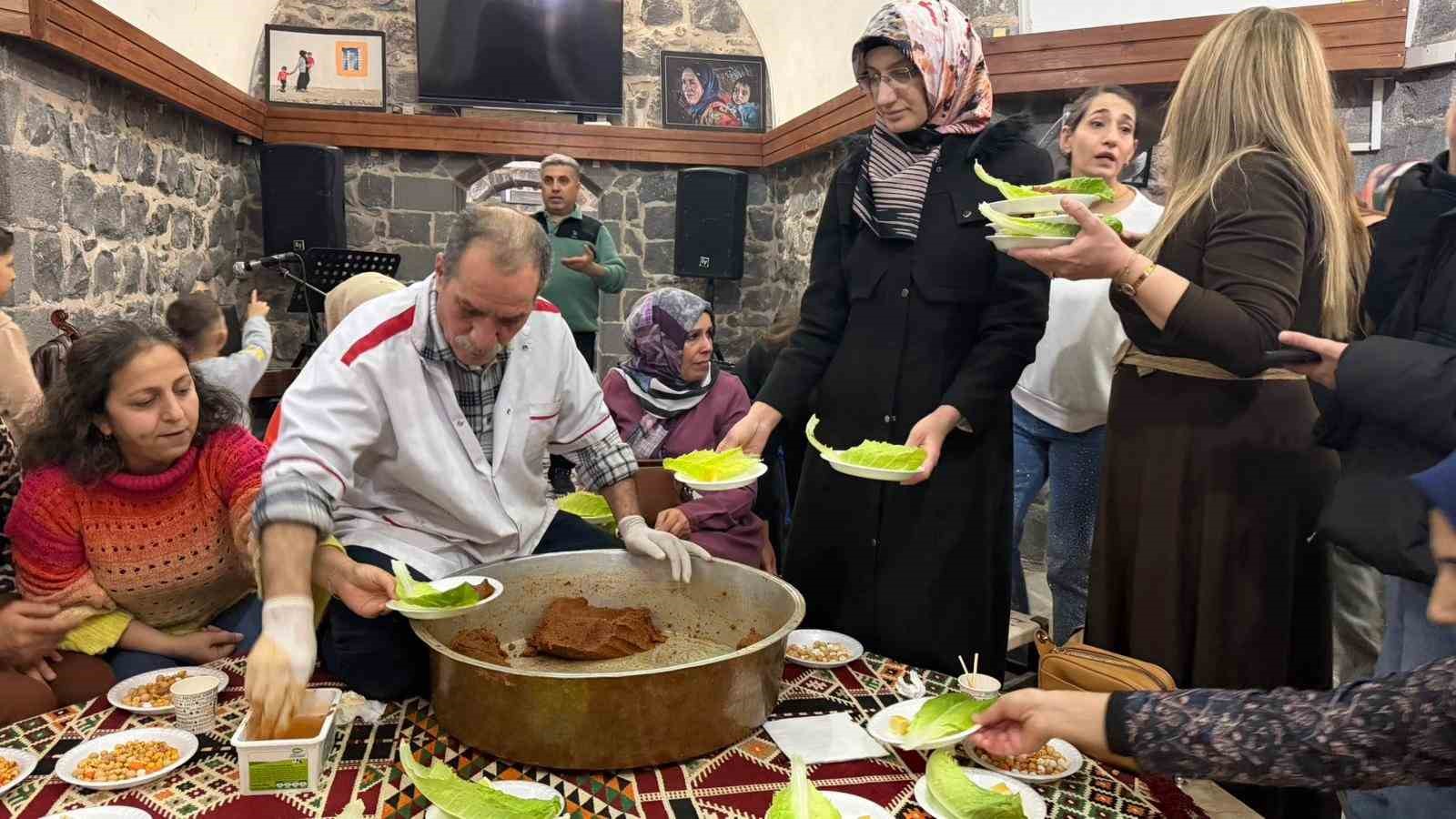 Siverek&rsquo;te 8 Mart D&uuml;nya Kadınlar G&uuml;n&uuml;, etkinlikle kutlandı
