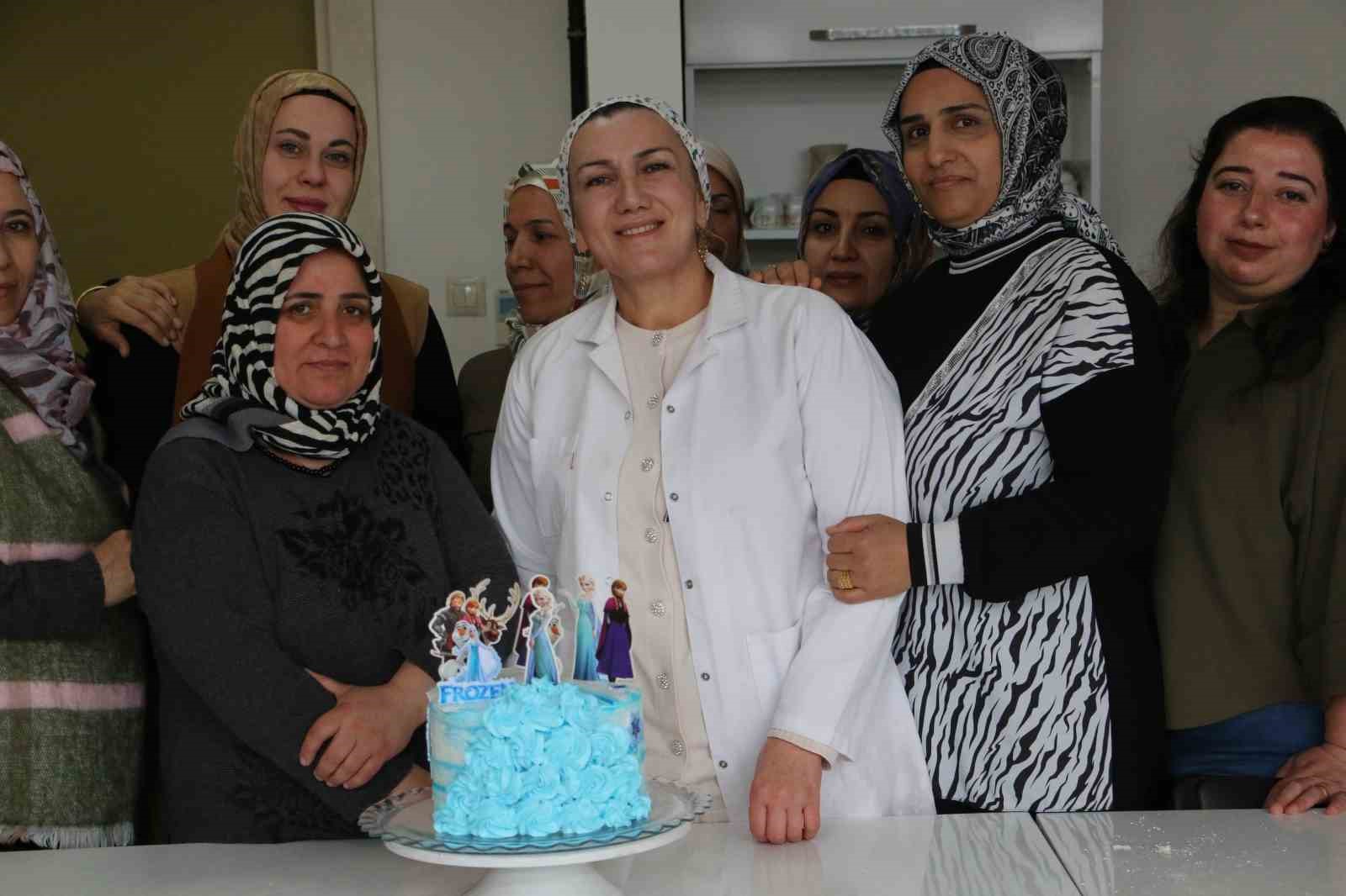 Kadınların emeği madalyayla taçlandı