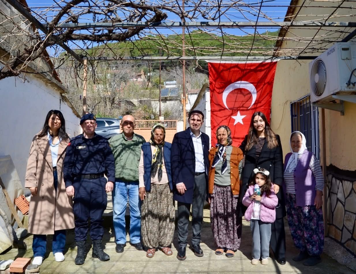Kaymakam Murat Mete&rsquo;den şehit annesine ziyaret
