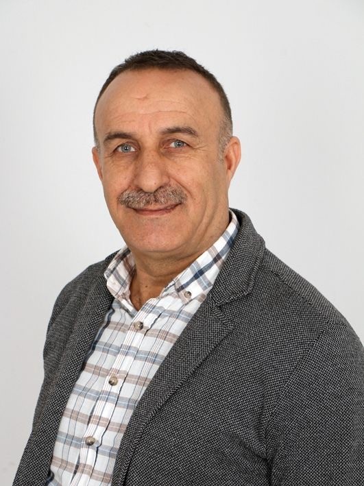 Gazeteci &Ccedil;elik&rsquo;ten edebiyat d&uuml;nyasına "Buğday Zamanı"
