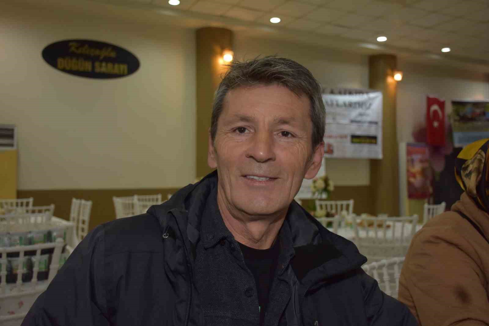 10 yıllık akraba iftarı geleneği 500 kişilik katılımla ger&ccedil;ekleşti
