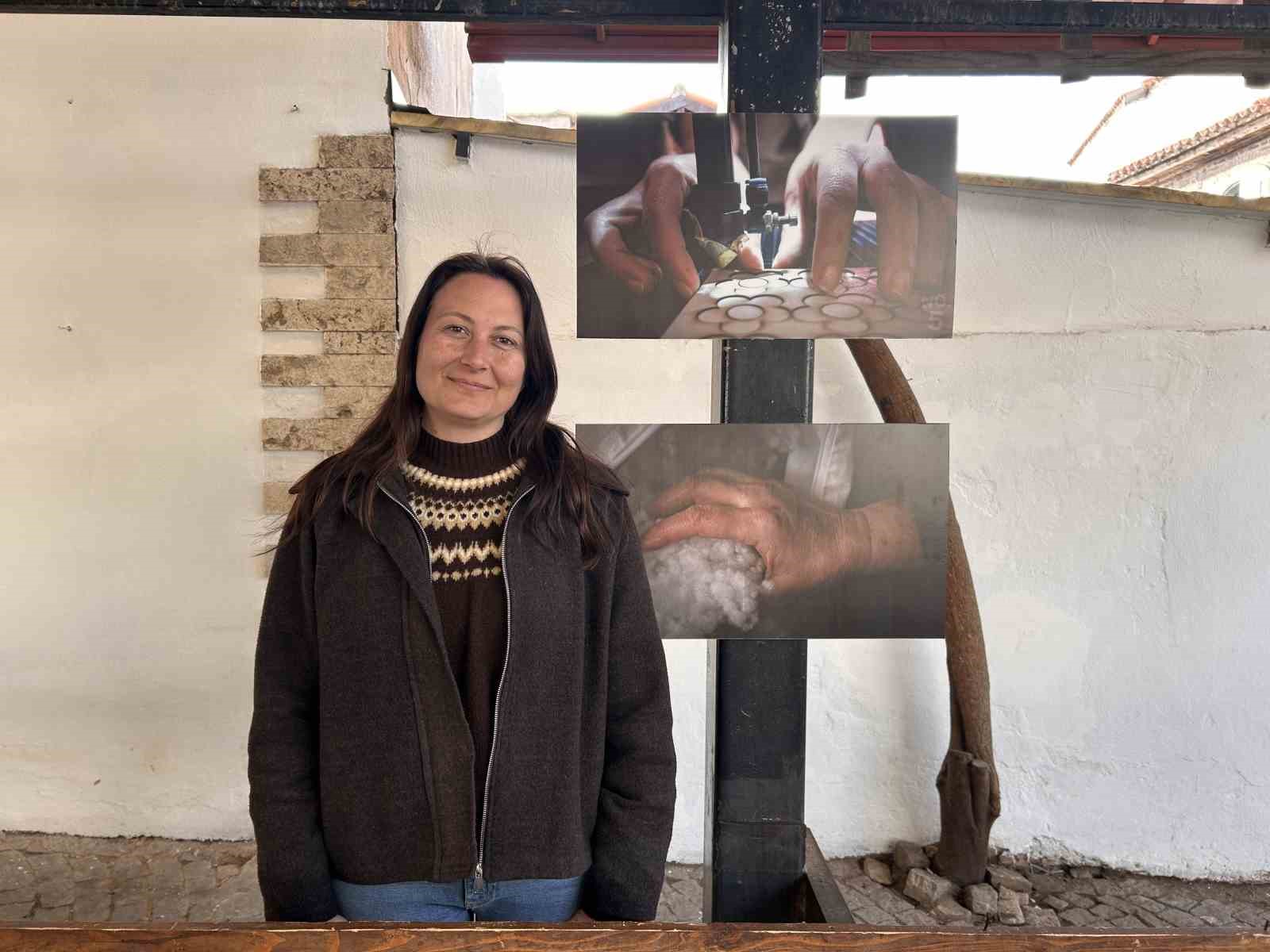 Tarihi Arasta&rsquo;da kadın emeği fotoğraflarla sergilendi
