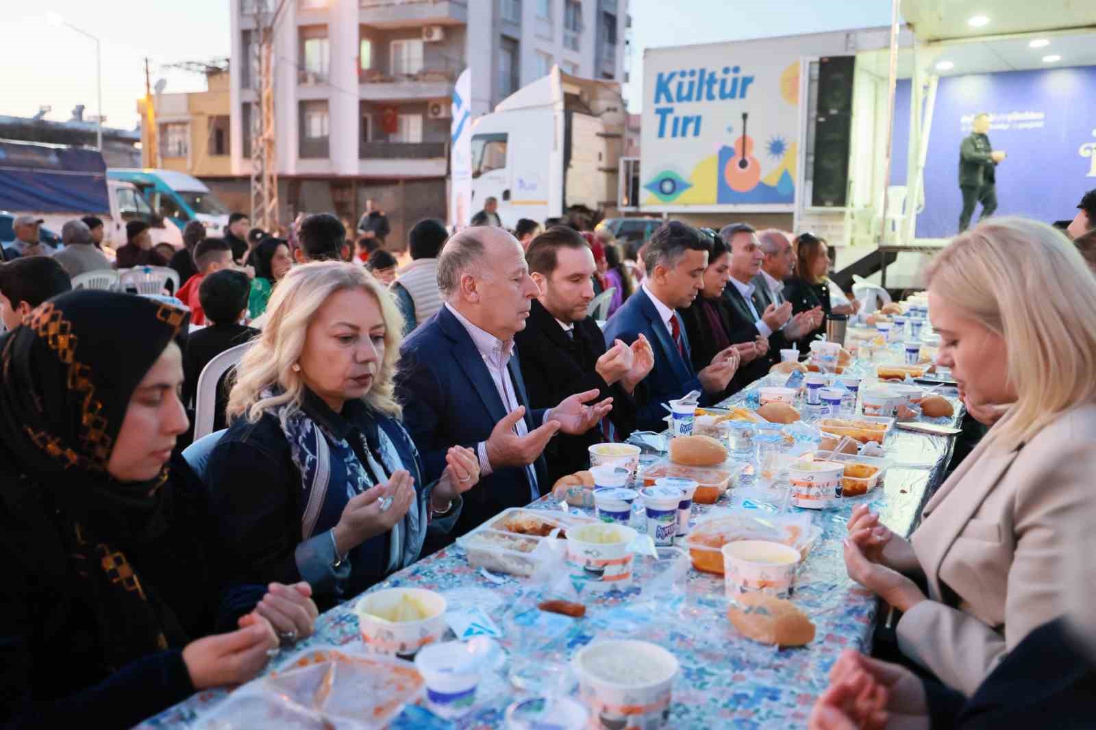 Başkan Demir&ccedil;alı: "Ramazan&rsquo;ın bereketini birlikte paylaşıyoruz"
