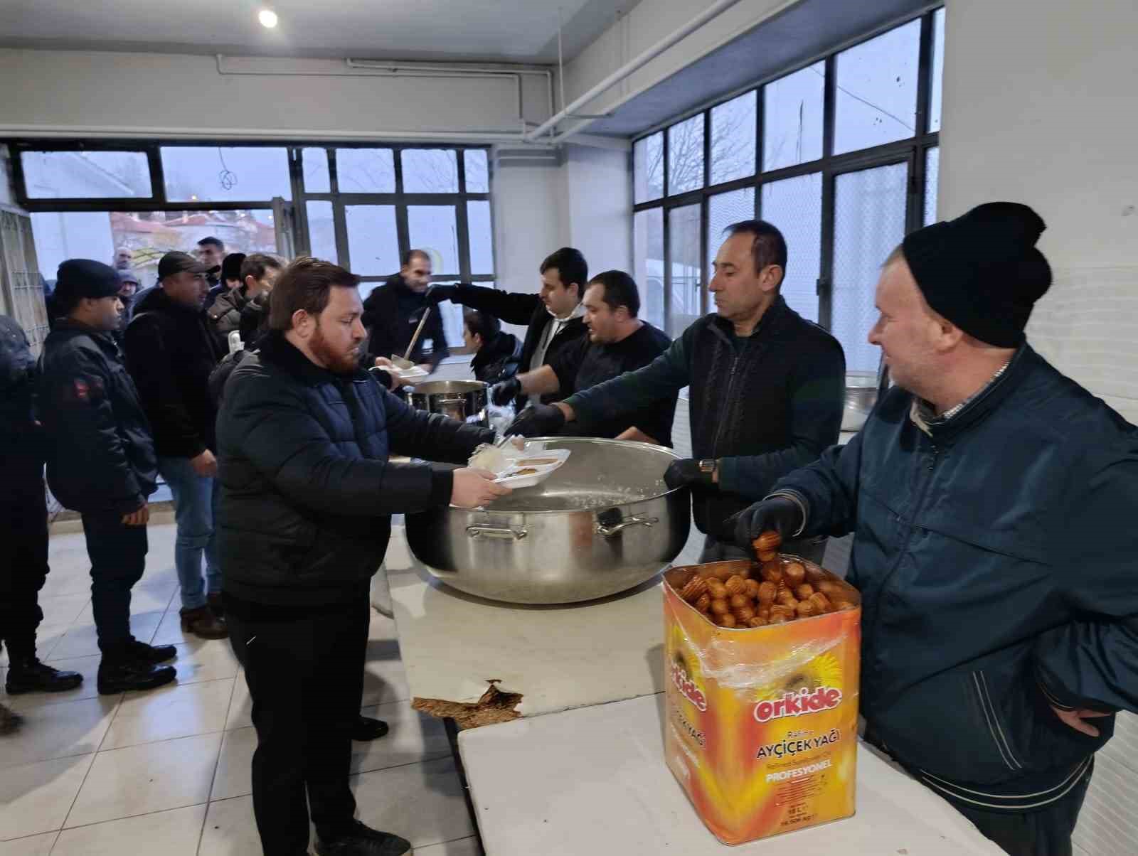 Bozcaarmut Köyü&rsquo;nde gönülleri buluşturan iftar