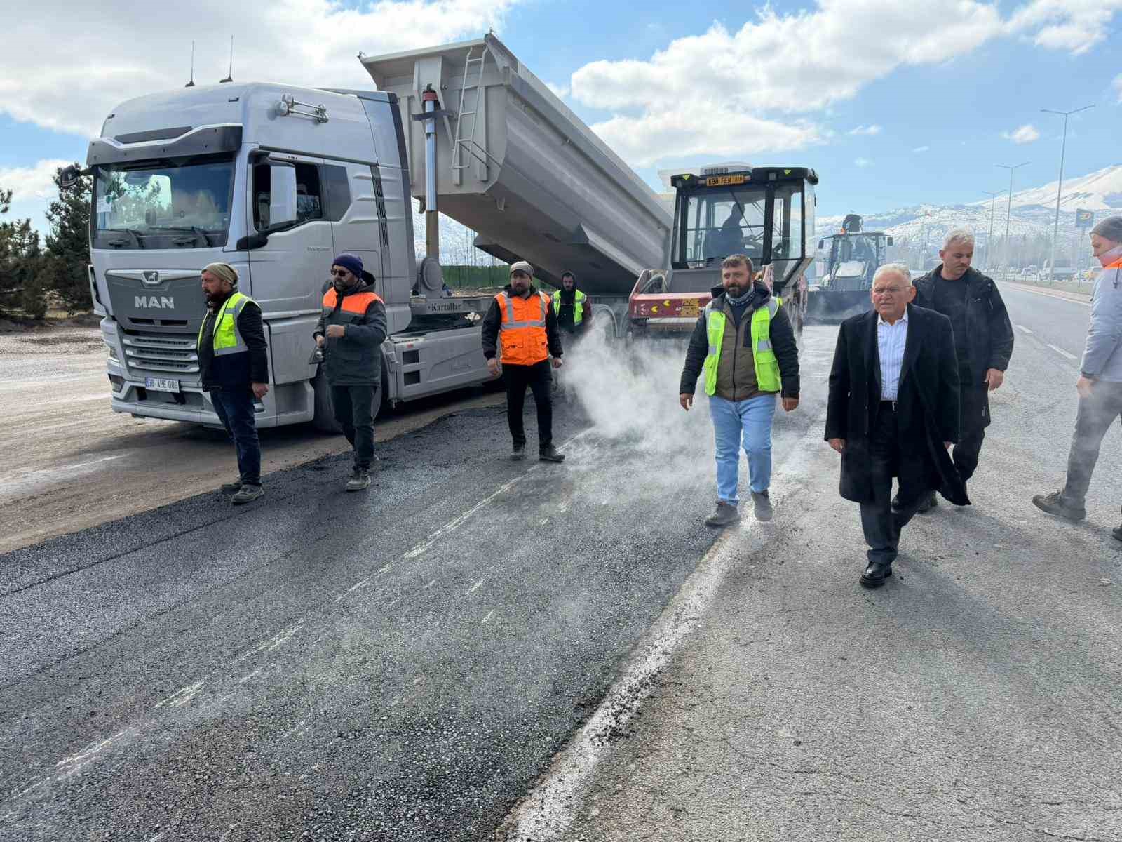 Başkan Büyükkılıç’tan Kartal Kavşağı Projesi öncesi sahada yakın takip