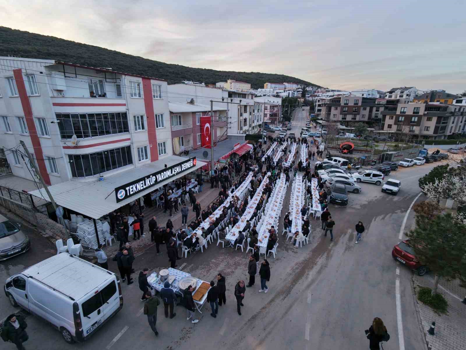 Soğuk hava geleneğe engel olmadı
