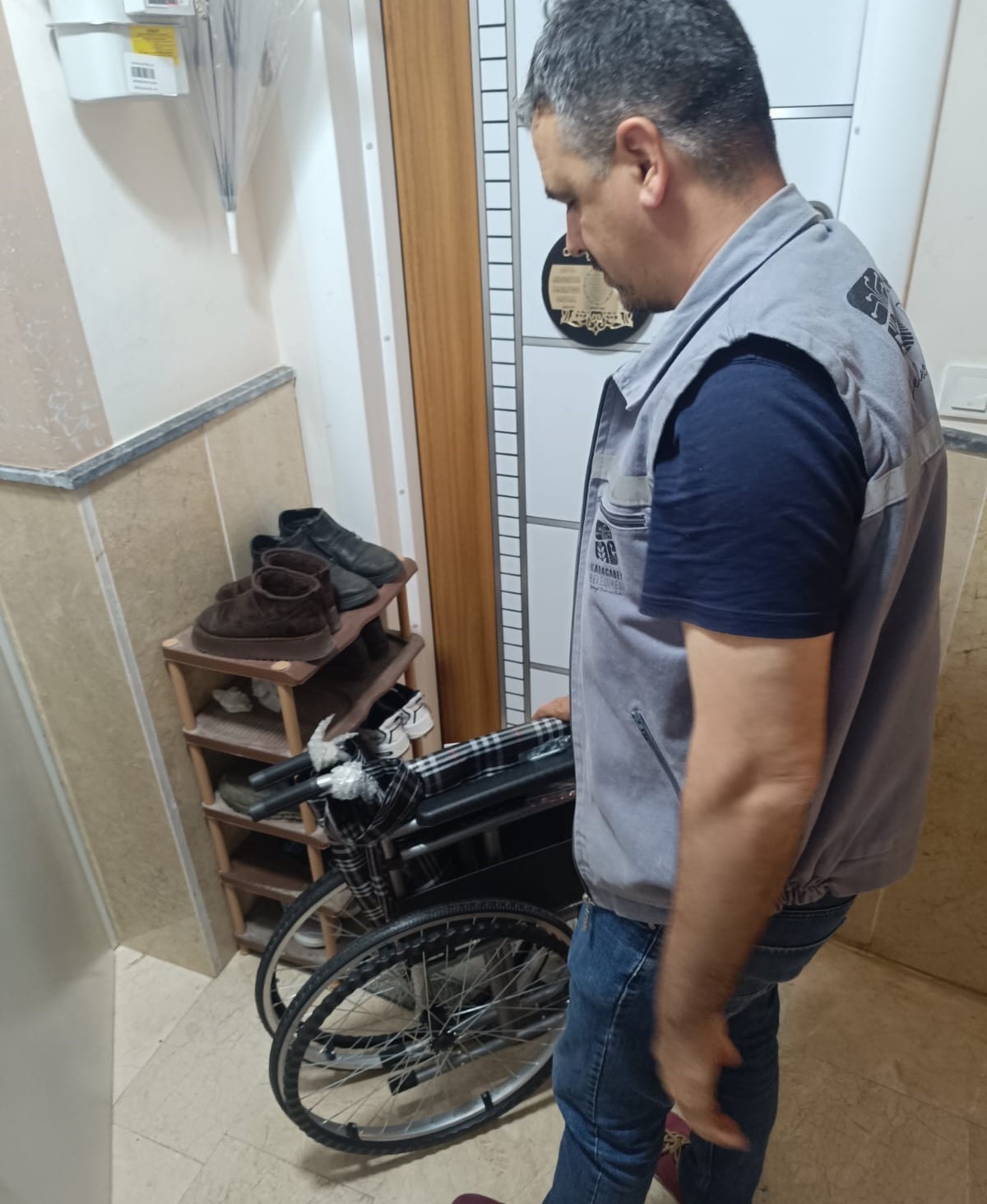 Karacabey Belediyesi&rsquo;nden binlerce vatandaşa destek
