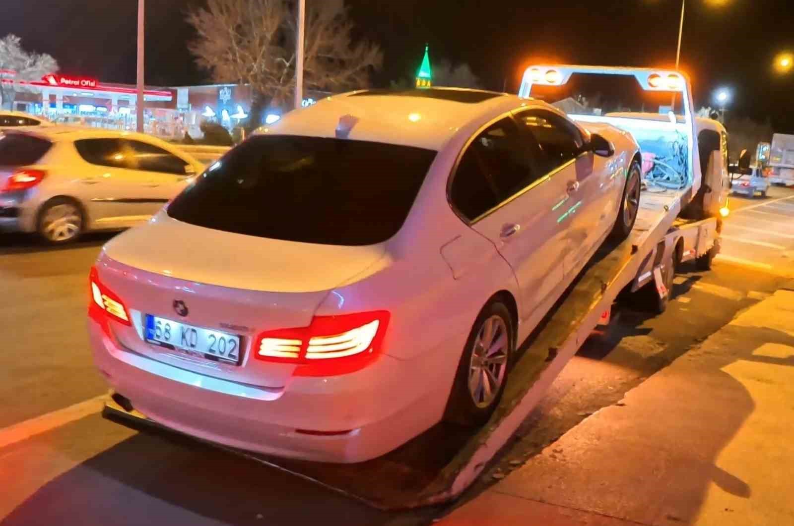 &Ccedil;ocuk s&uuml;r&uuml;c&uuml; ile polisin kovalamacası film sahnelerini aratmadı
