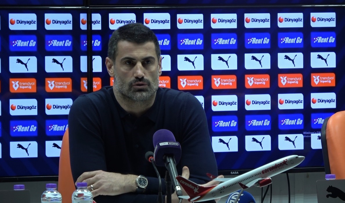 Volkan Demirel: "Başta kalecim olmak üzere bütün oyuncularını tebrik ediyorum’’
