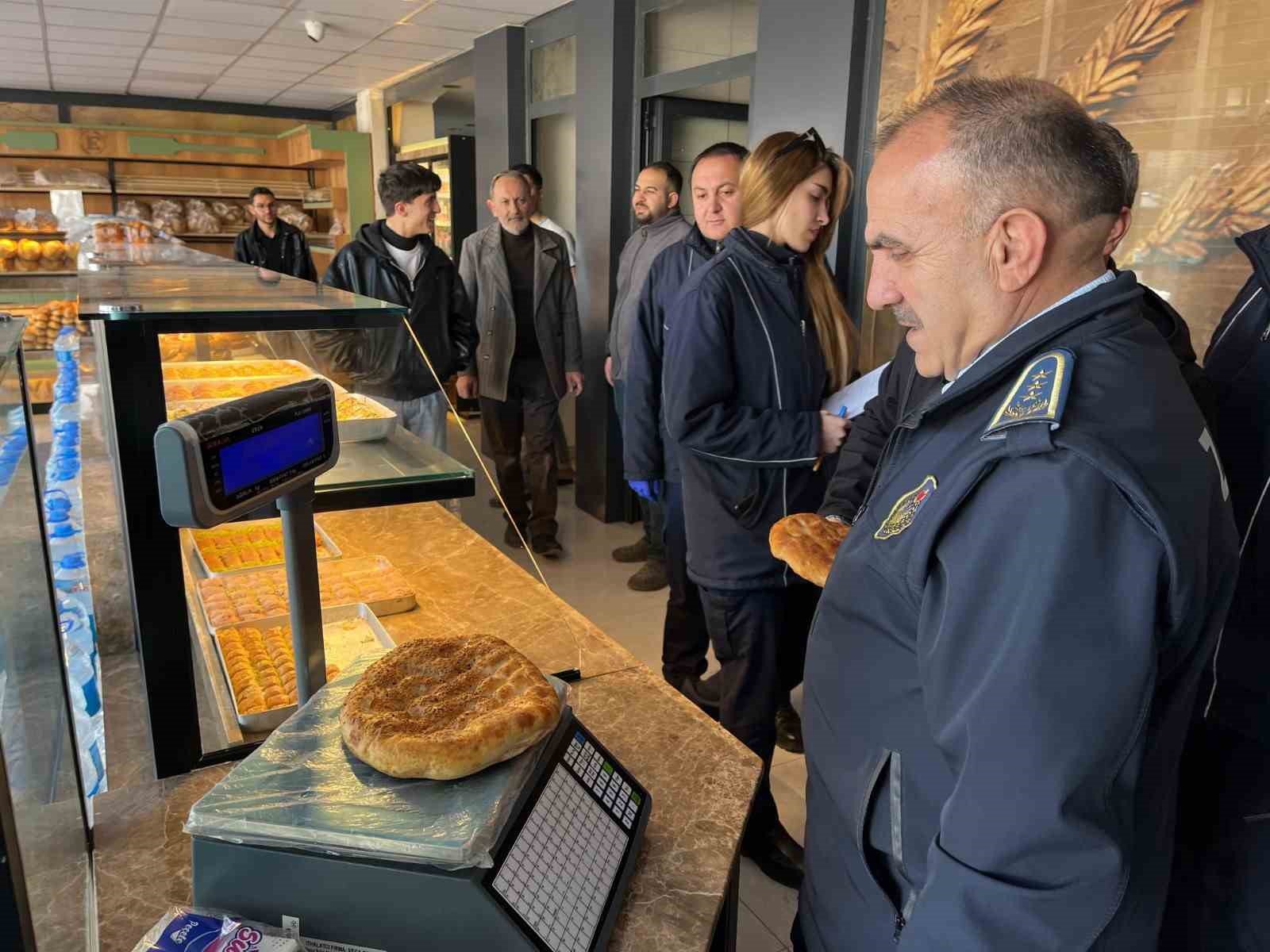 Erzincan&rsquo;da Ramazan denetimleri s&uuml;r&uuml;yor: 64 iş yeri kontrol edildi
